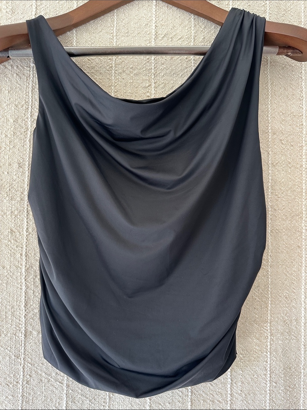 NWOT Savida Crop Top